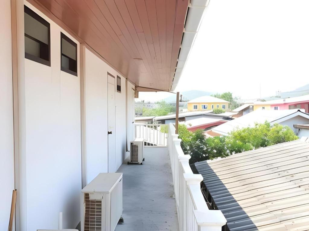 Sea Beach Koh Larn 2 Hotel Ngoại thất bức ảnh